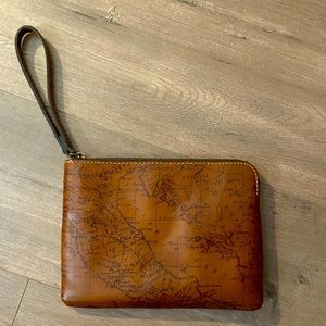 Patricia Nash wristlet